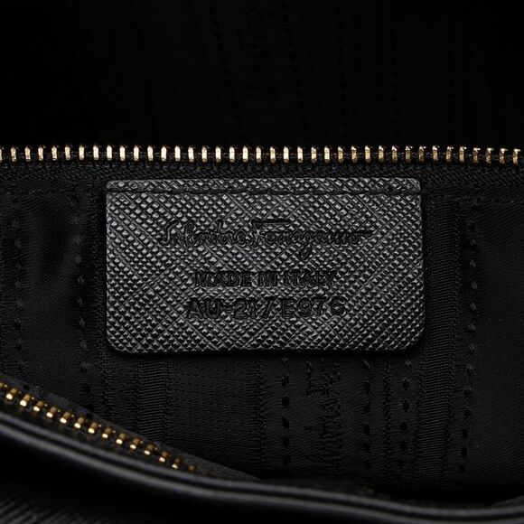 Salvatore Ferragamo Saffiano Sandrine Medium Shoulder Bag - Picture 5 of 15